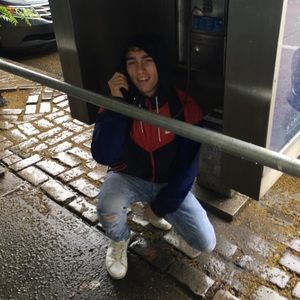 Meet your Posher, Andrew